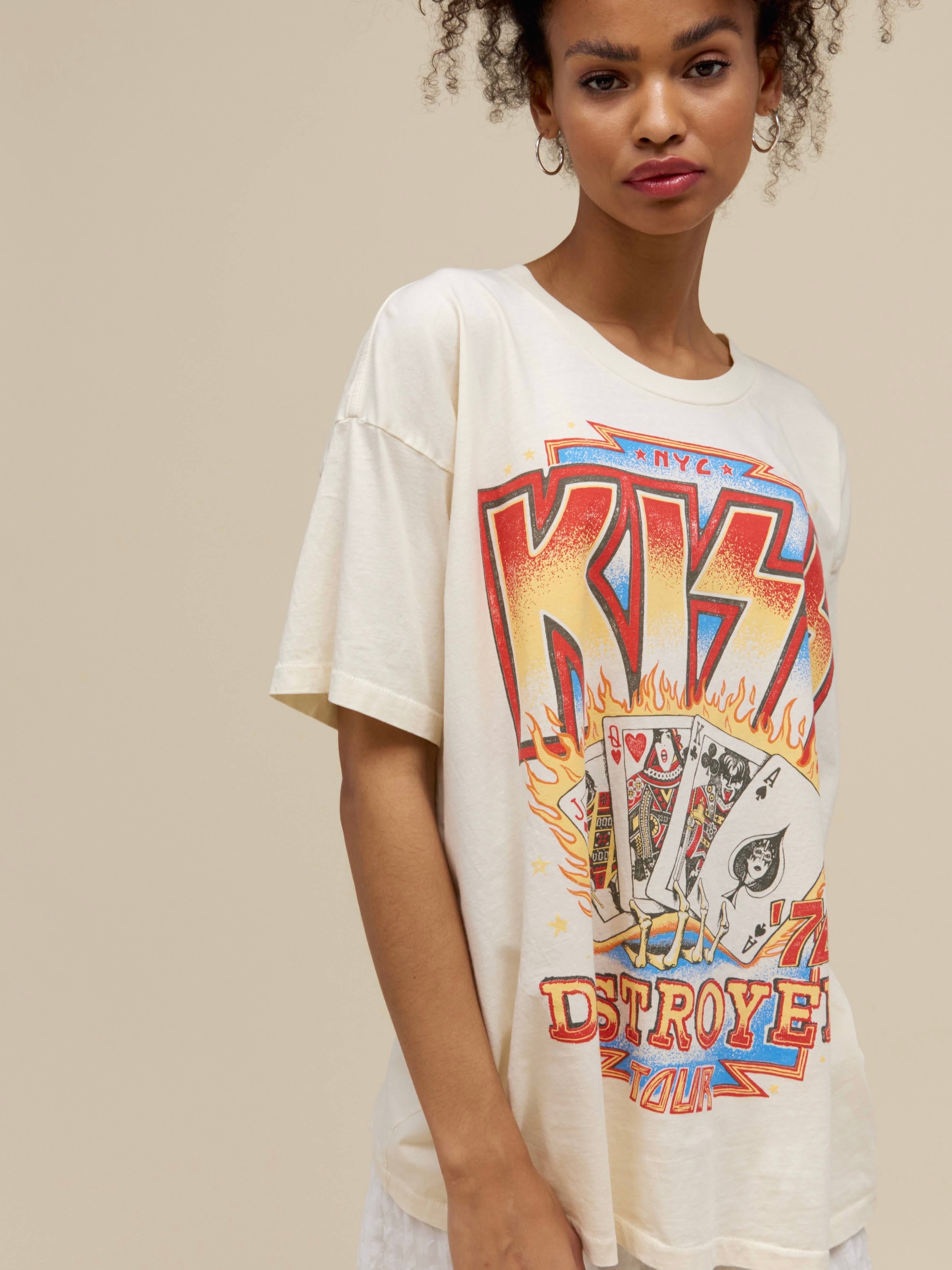 Deals Daydreamer Kiss Destroyer Tee